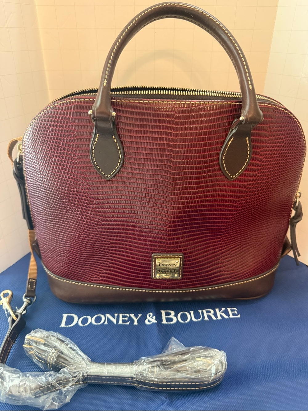 Dooney & Bourke Burgundy Lizard Embossed Shoulder/Crossbody Bag With Dust Bag